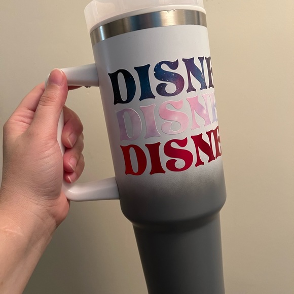 Disney inspired tumblers - Picture 5 of 7